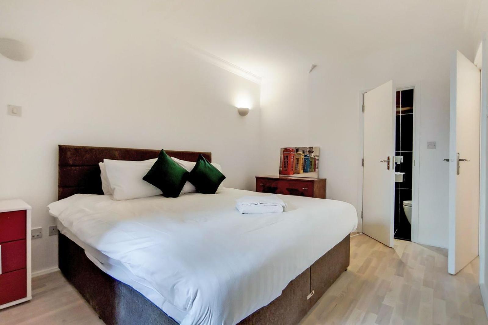 South Kensington - Point West Residences لندن المظهر الخارجي الصورة